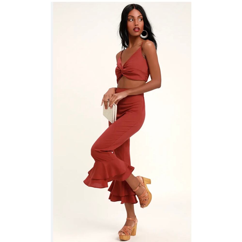 LULU'S‎ Everyday I'm Rufflin' Rust Red Cropped Ruffle Hem Pants size Small